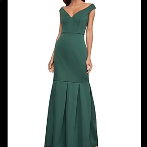 BCBGMAXAZRIA Womens Off-The-Shoulder Evening Mermaid Formal Dress Gown - Picture 2 of 8